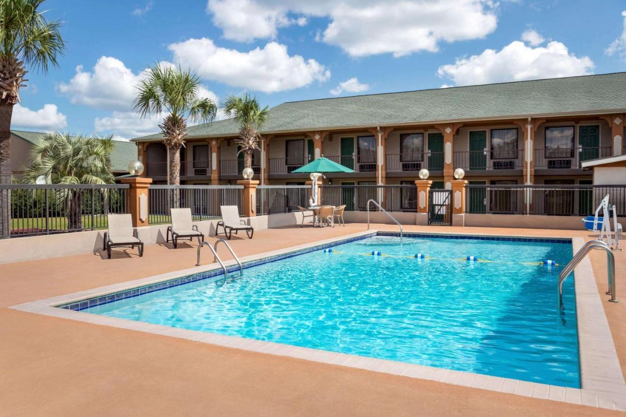 Days Inn By Wyndham Hardeeville/ I-95 State Line Exterior photo